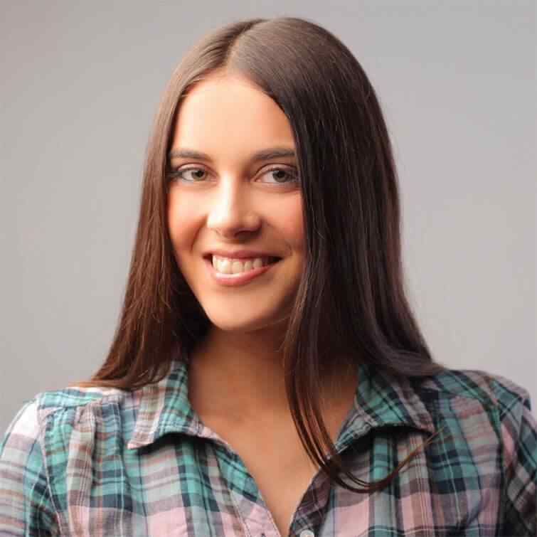 https://aryabil.com/wp-content/uploads/2017/03/people4.jpg